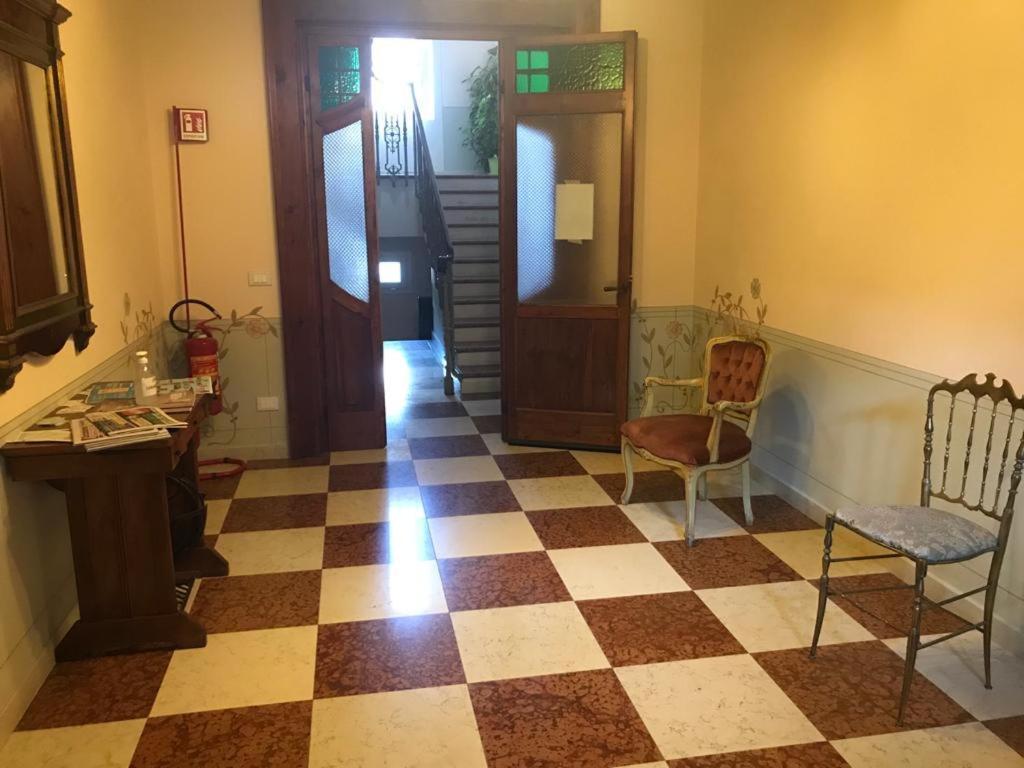 La Sosta Camere & Appartamenti San Felice sul Panaro Dış mekan fotoğraf